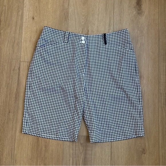 Nike Pants - Nike Golf Women’s Shorts